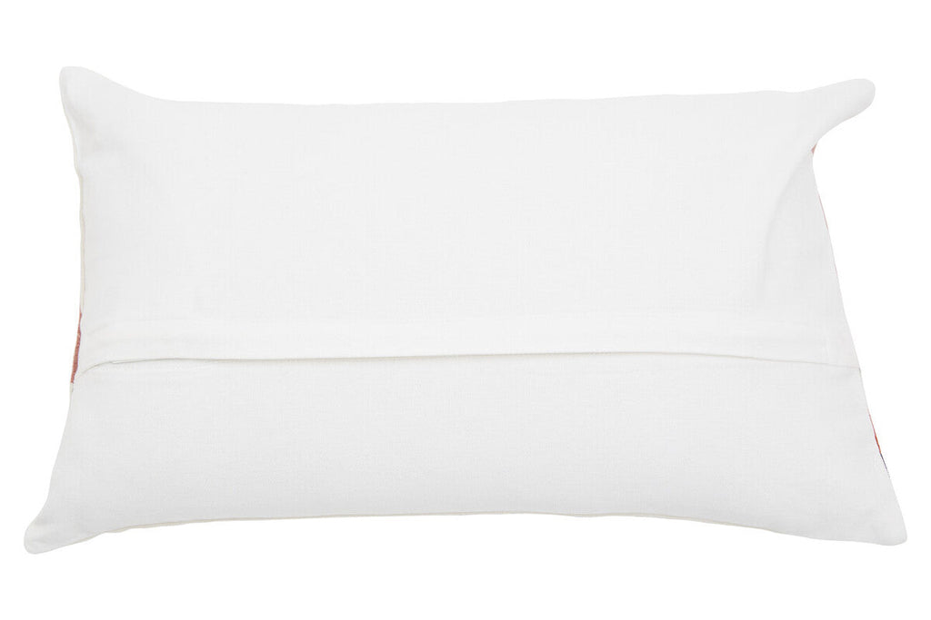 Curve Pattern Rectangular Cushion
