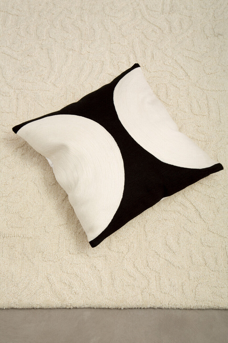 Black And White Semi Circular Design Cushion