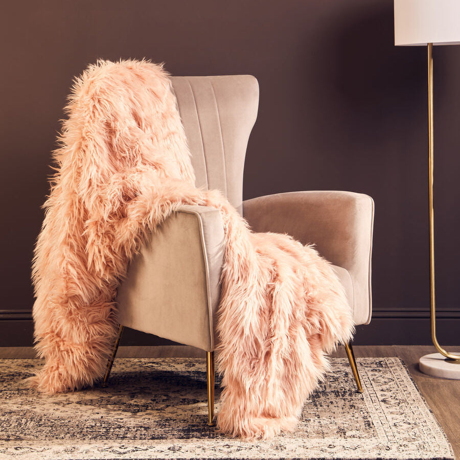 Bosie Pink Faux Fur Throw