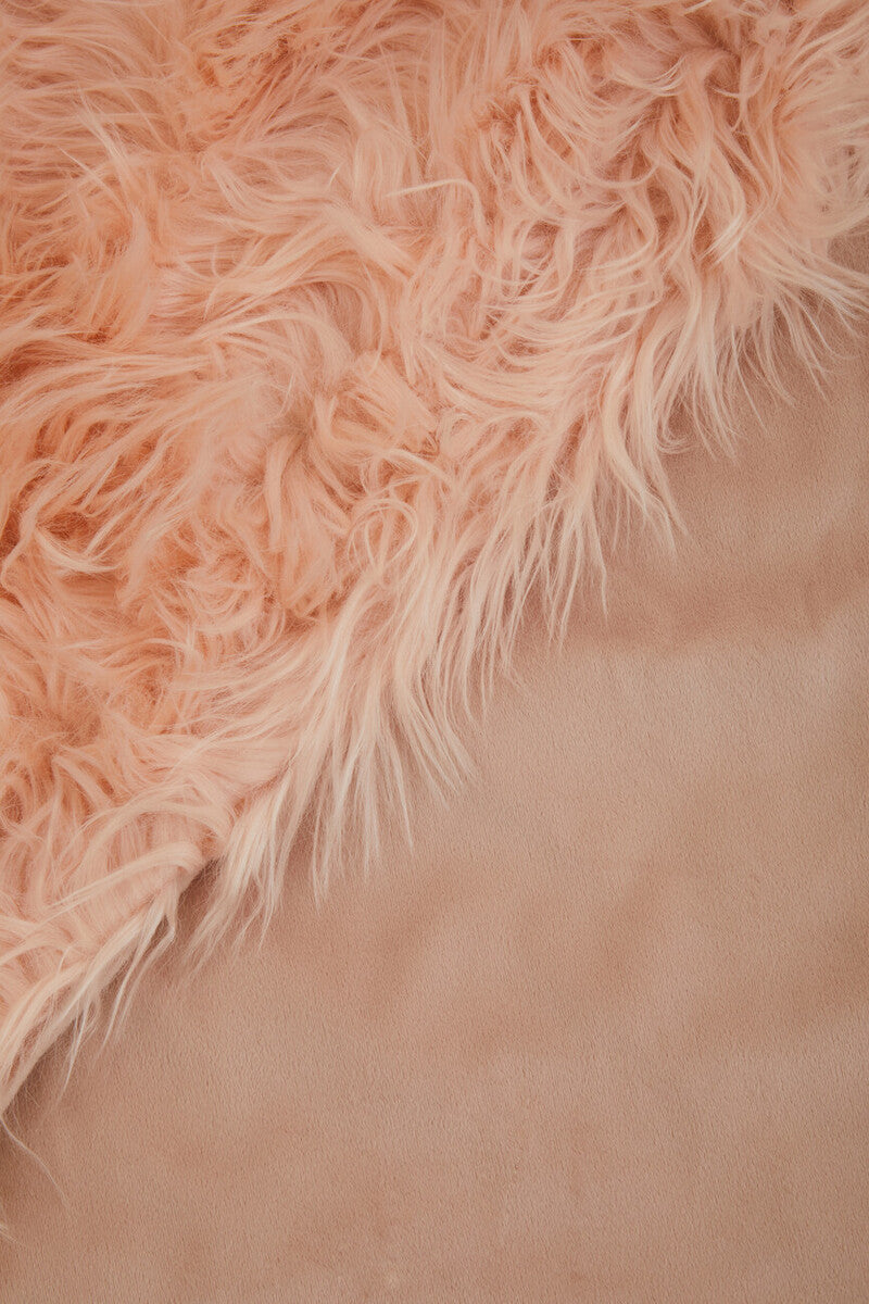 Bosie Pink Faux Fur Throw