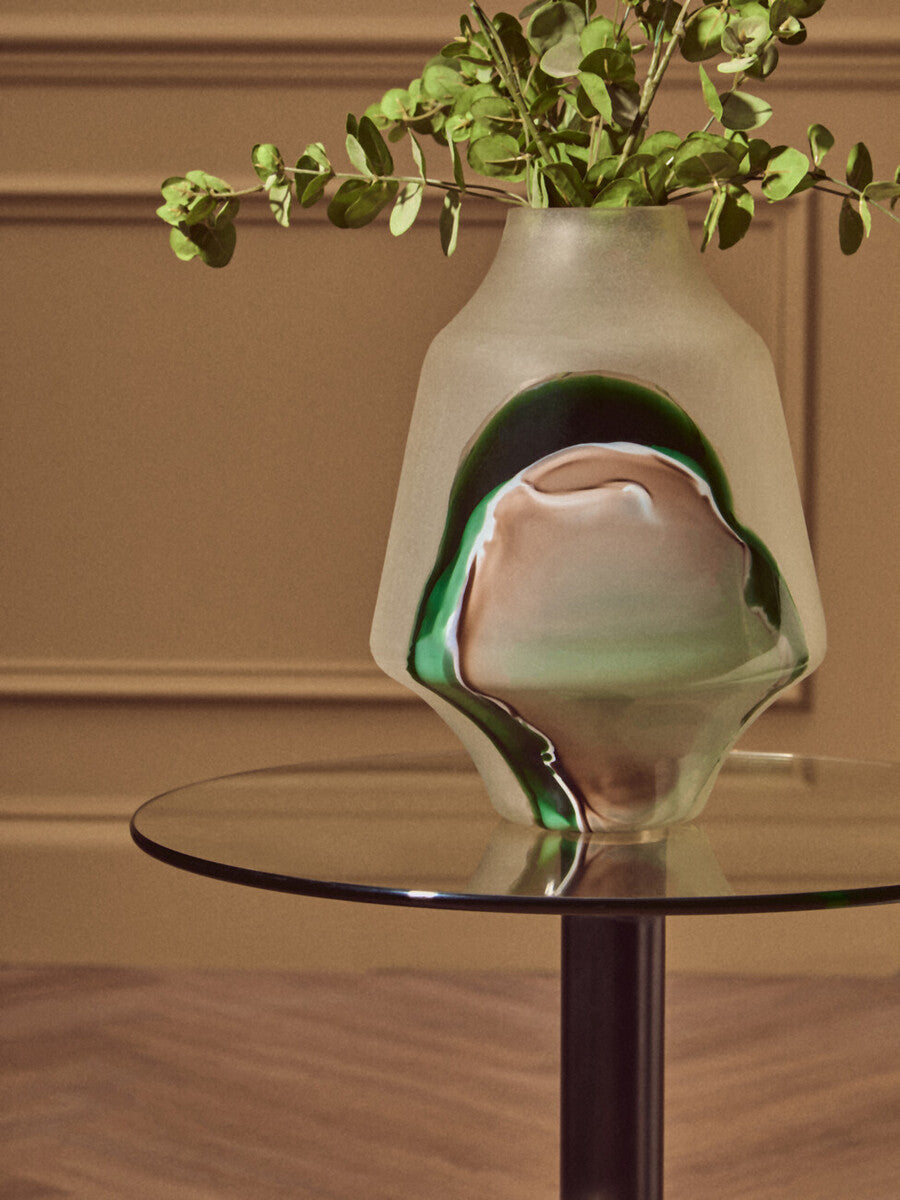 Black and Gold Powder-Coated T-Shape End Table with Clear Glass Top