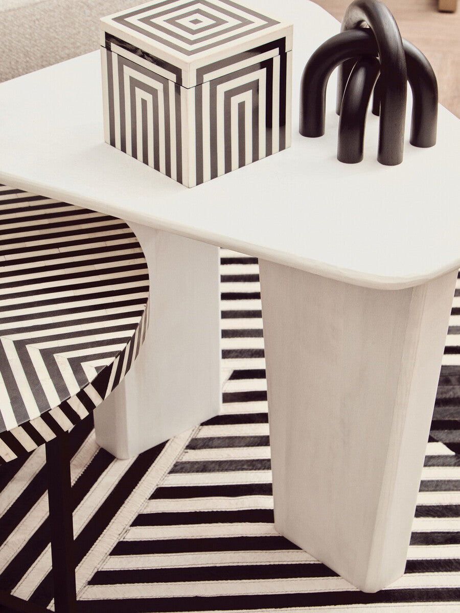 Whitewash Finish Mango Wood Pedestal Coffee Table with Ridged Base