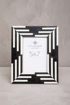Black and White Stripe Photo Frame 5x7