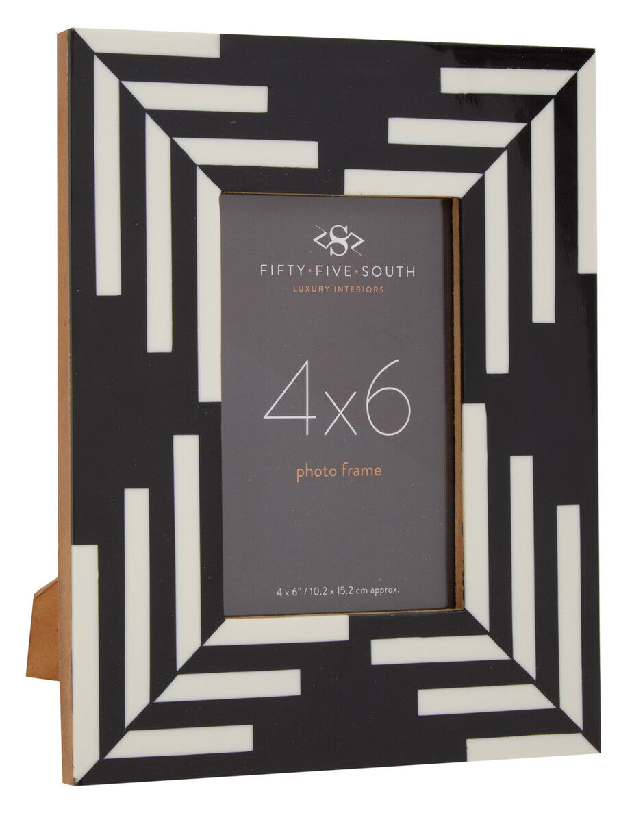 Black and White Stripe Photo Frame 4x6