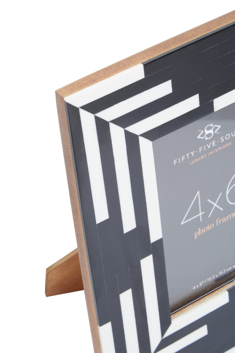 Black and White Stripe Photo Frame 4x6