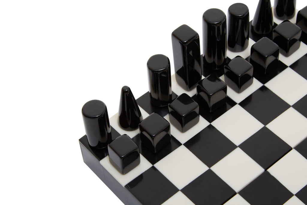 Small Black and White Foldable Chess Set