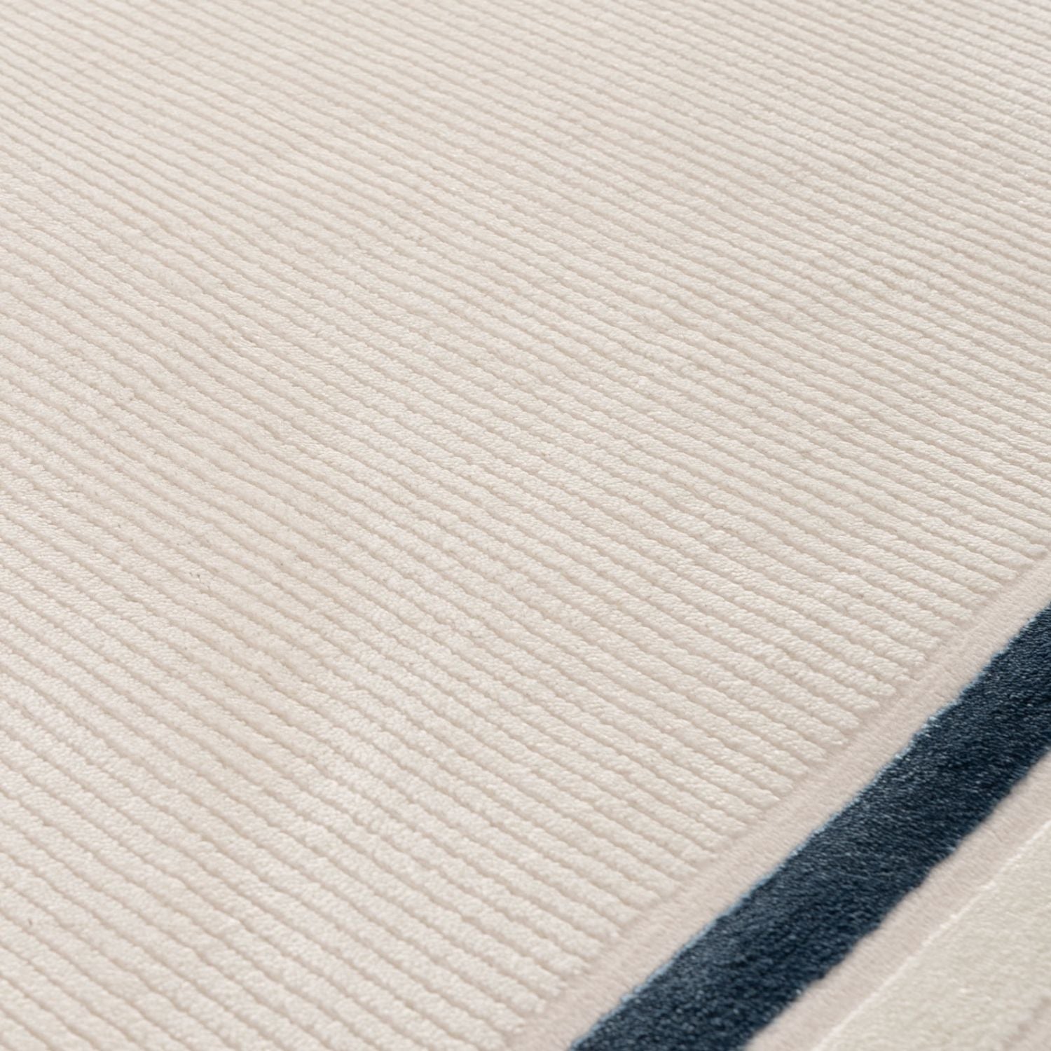 Carmel Cream-Blue Bordered Rug