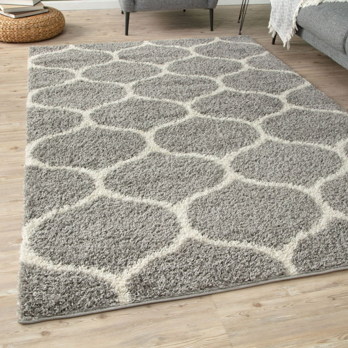 Grey Trellis Shaggy Rug