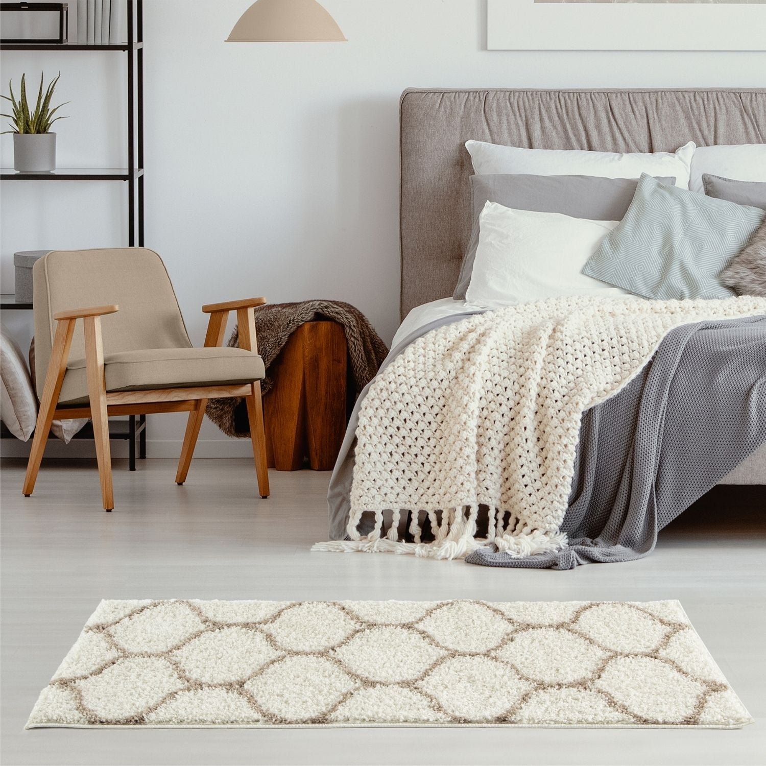 Moroccan Ivory Shaggy Rug