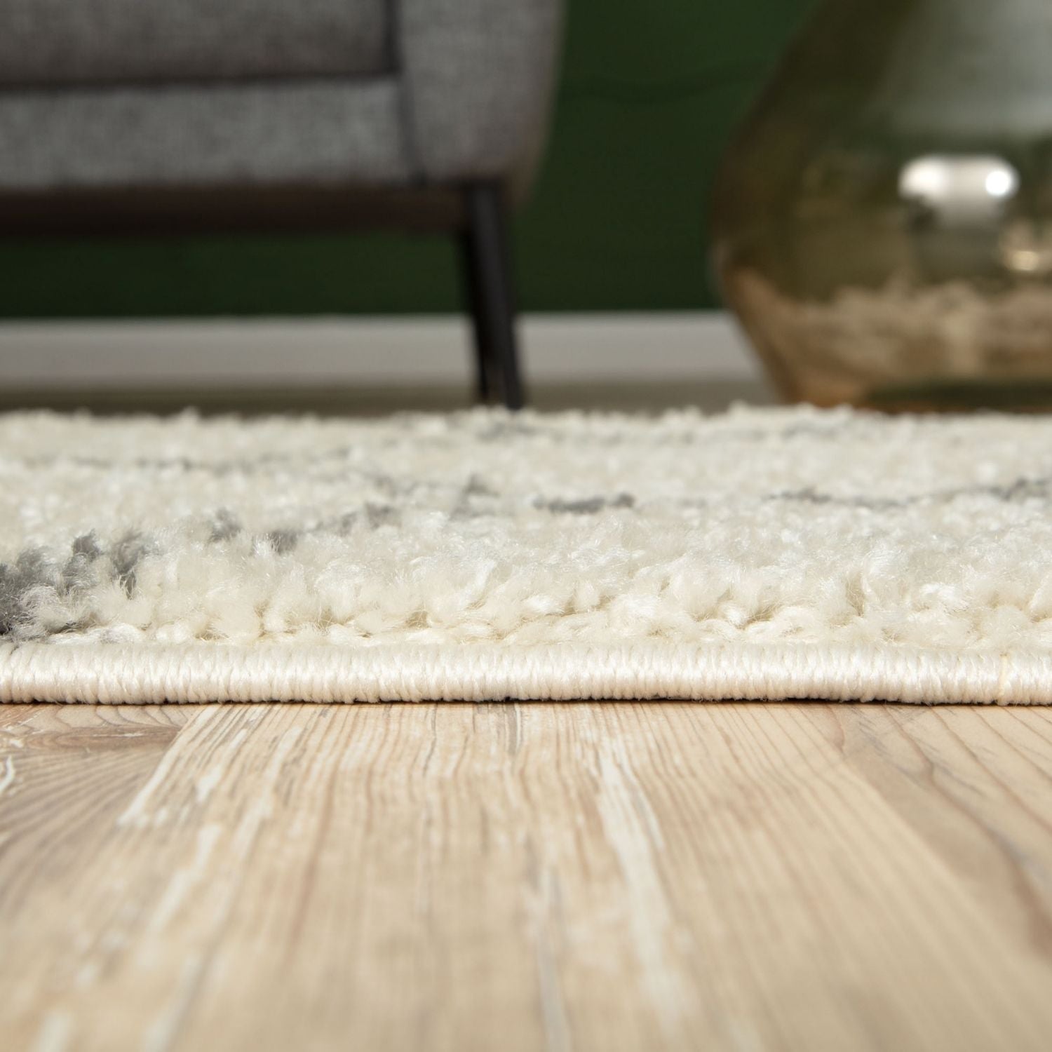 Ivory Shaggy Rug