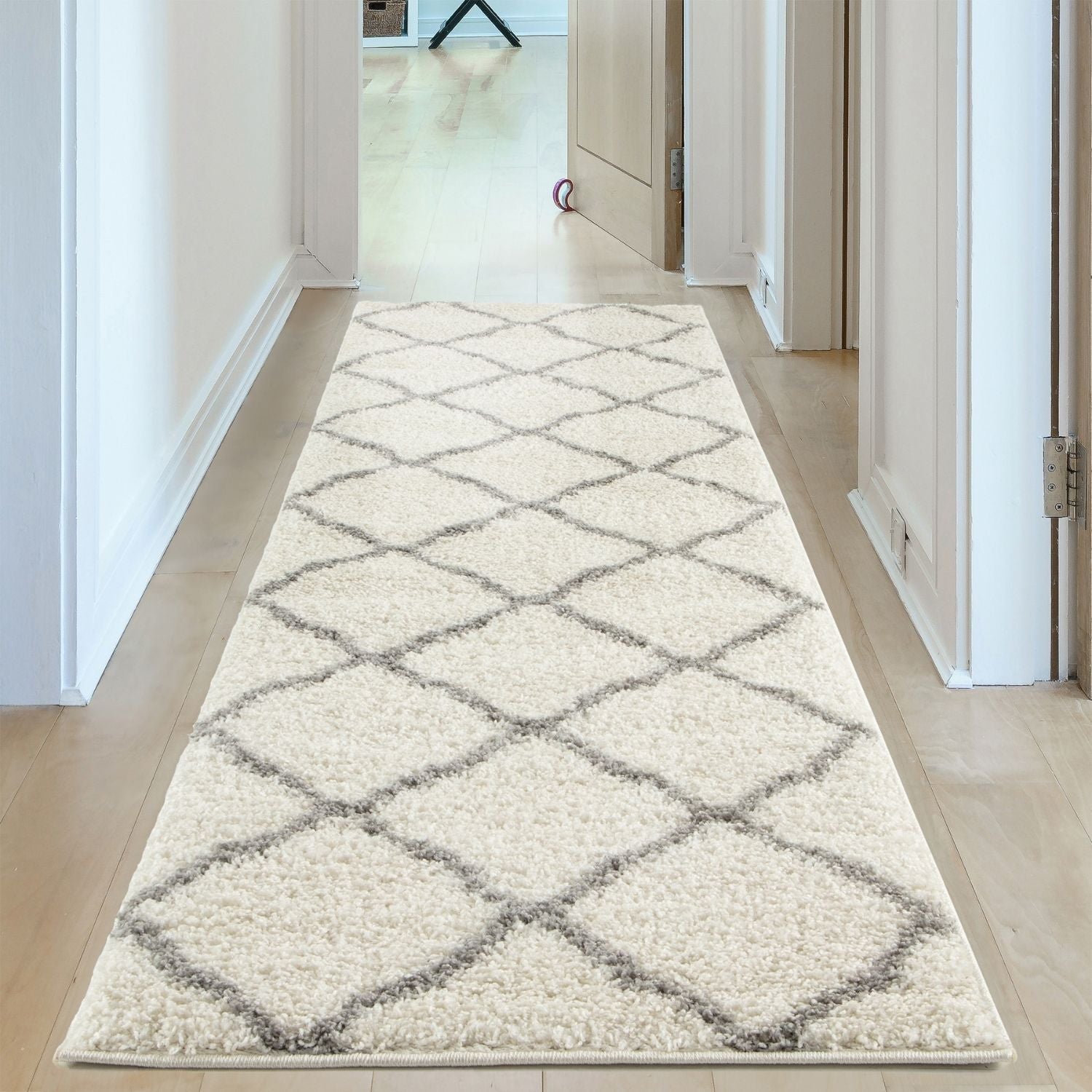 Ivory Shaggy Rug