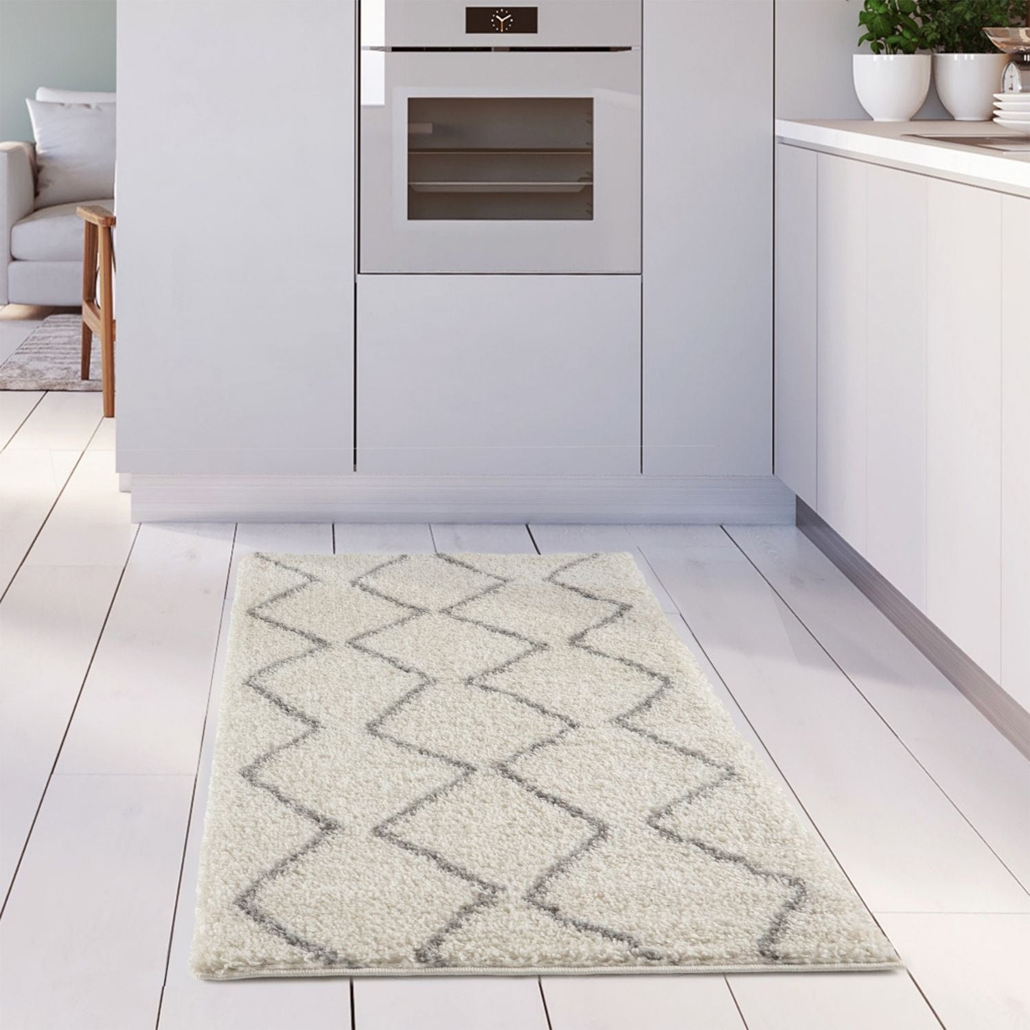 Moroccan Ivory Grey Shaggy Rug