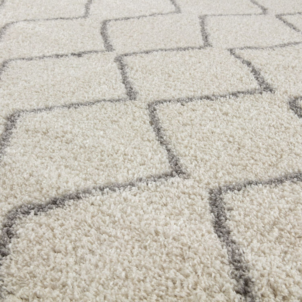 Moroccan Ivory Grey Shaggy Rug
