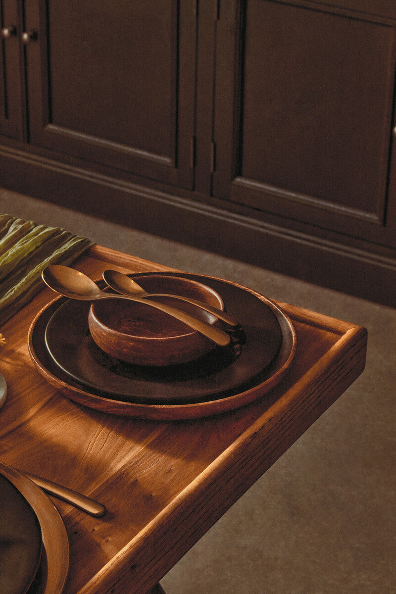 Round Acacia Wood Plate
