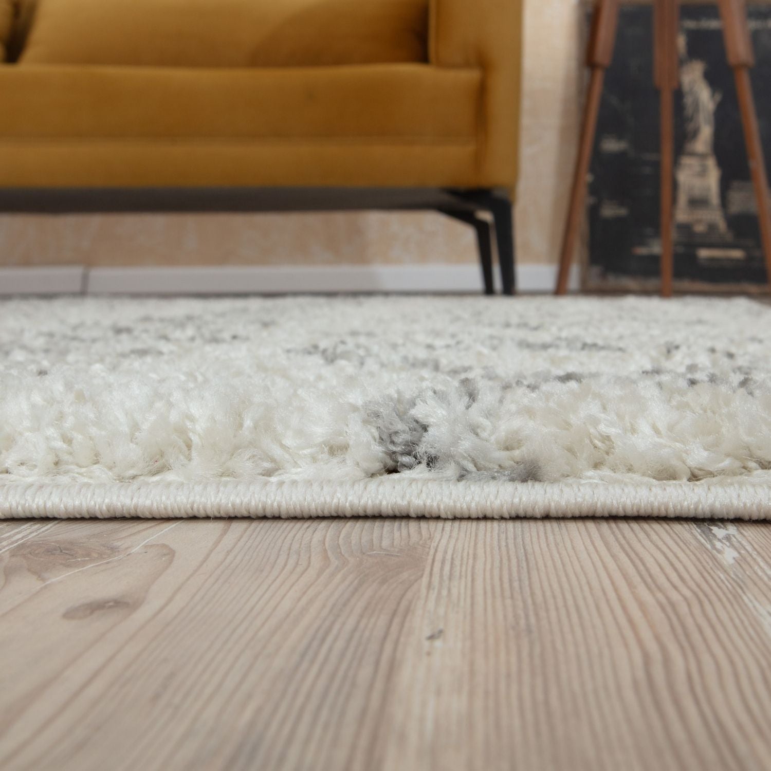 Moroccan Ivory Grey Shaggy Rug