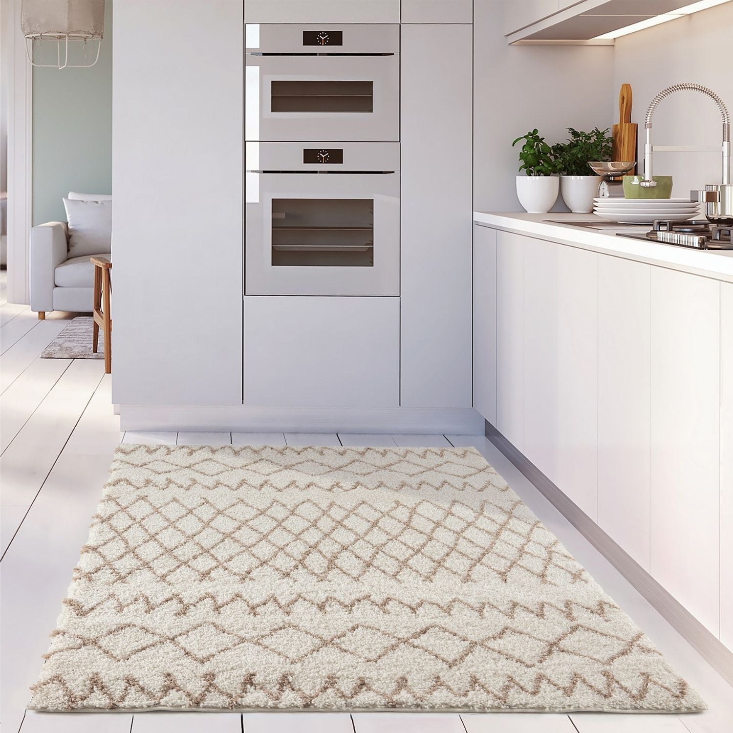Moroccan Ivory Beige Shaggy Rug