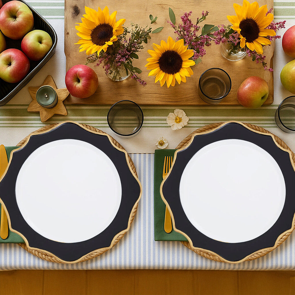 Set of 4 33cm White and Black Round Charger Plates