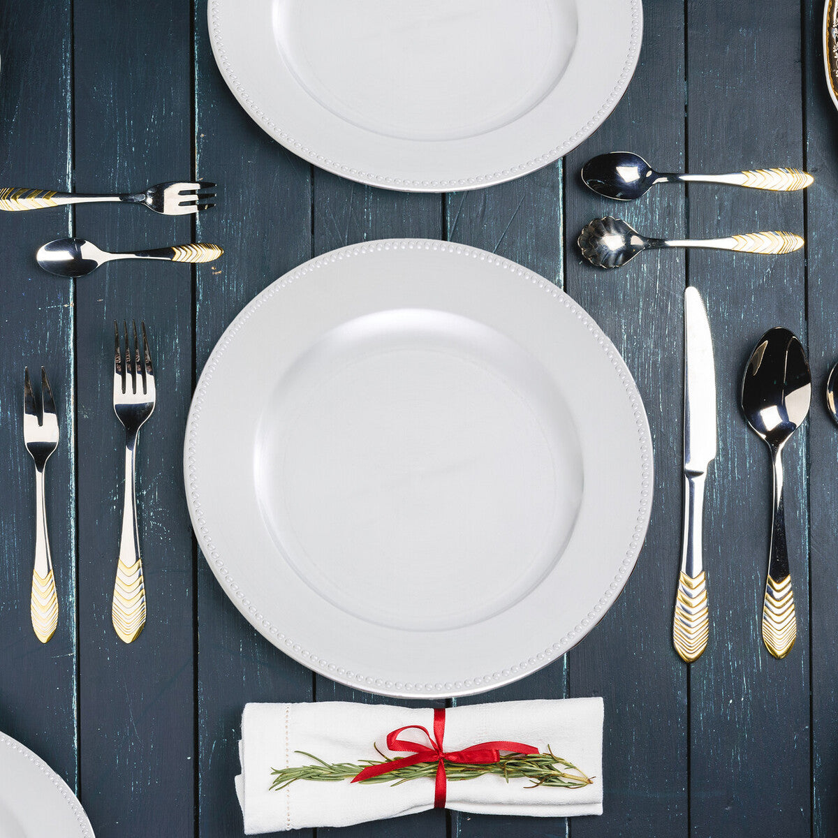 Set of Four 33cm Silver Finish Dotted Charger Plates