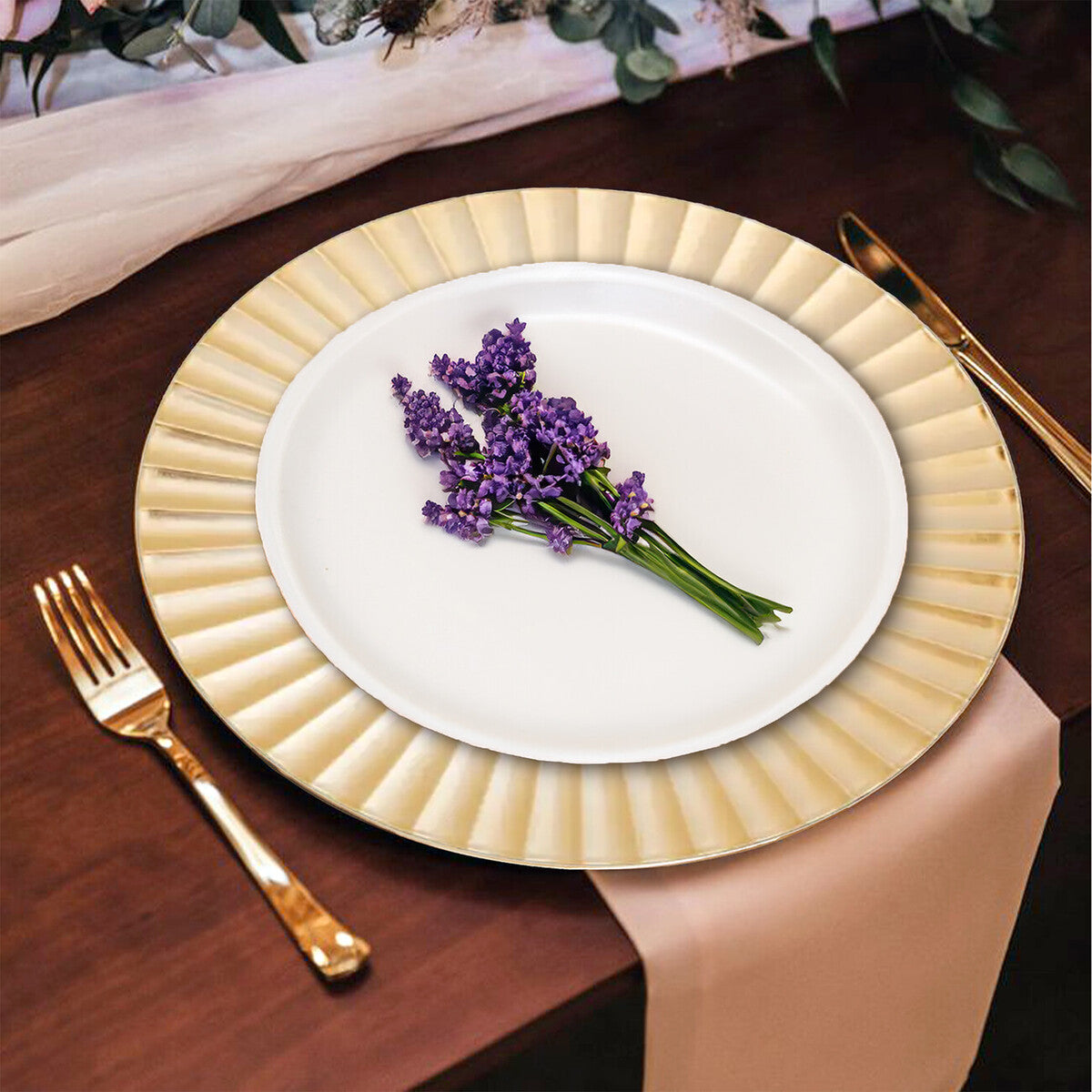 Set of Four 33cm Gold Finish Wave Rim Charger Plates
