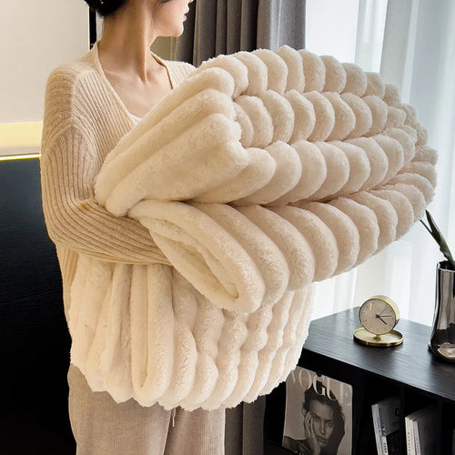Bamboo Fibre Knitted Fleece Throw Blanket | 300GSM | All Seasons | Striped
