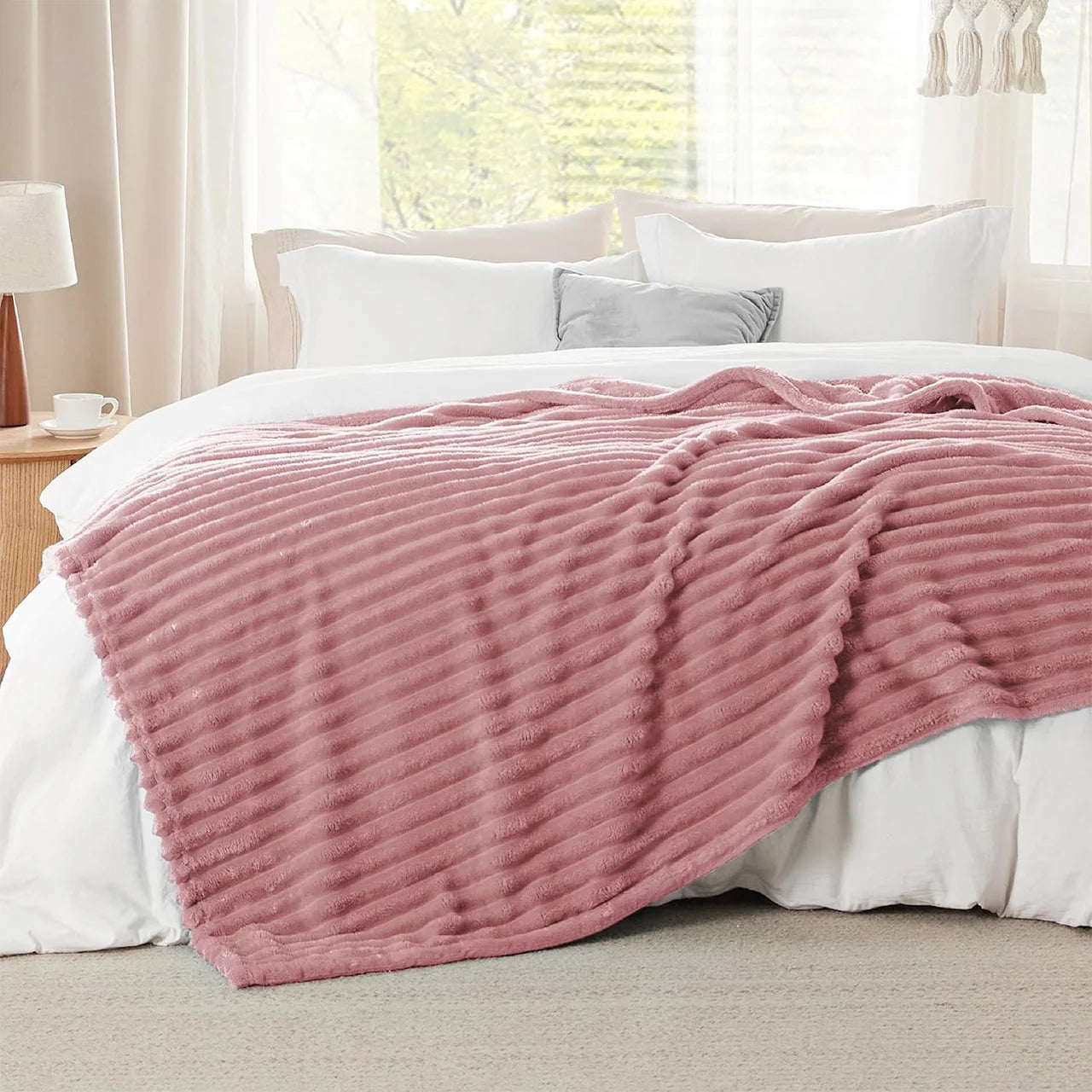 Bamboo Fibre Knitted Fleece Throw Blanket | 300GSM | All Seasons | Striped