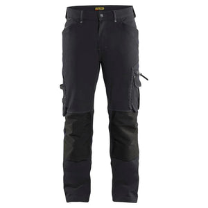 Dark grey/black