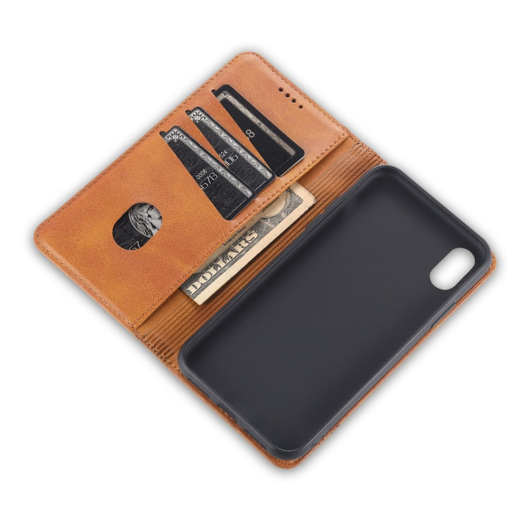 Case – Leather, Magnetic (iPhone XR)