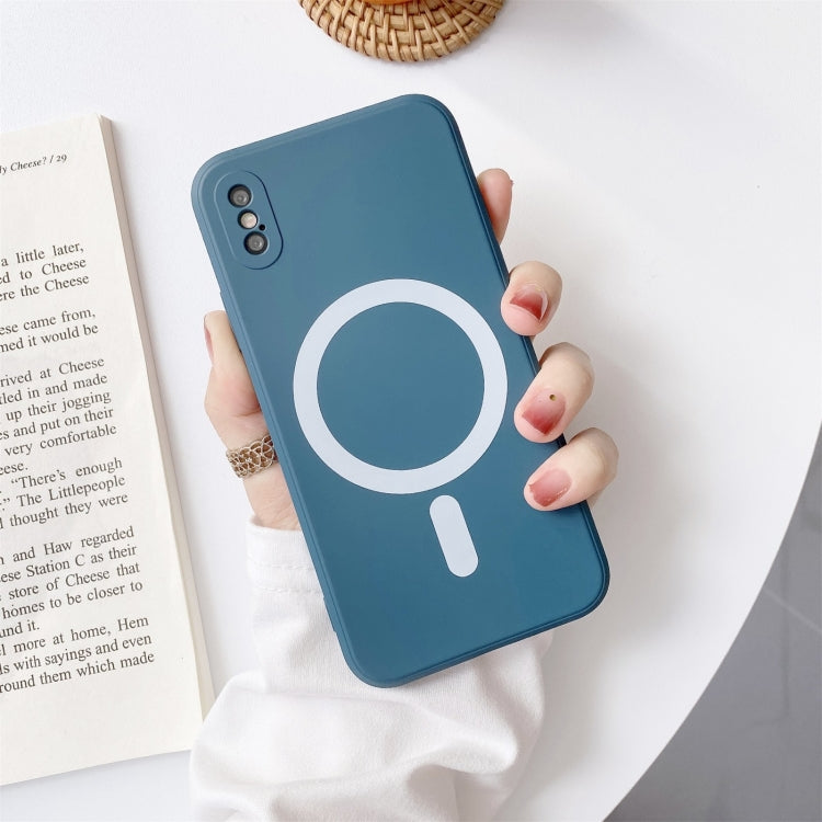 Case – Shockproof, Silicone, Magnetic (iPhone X)