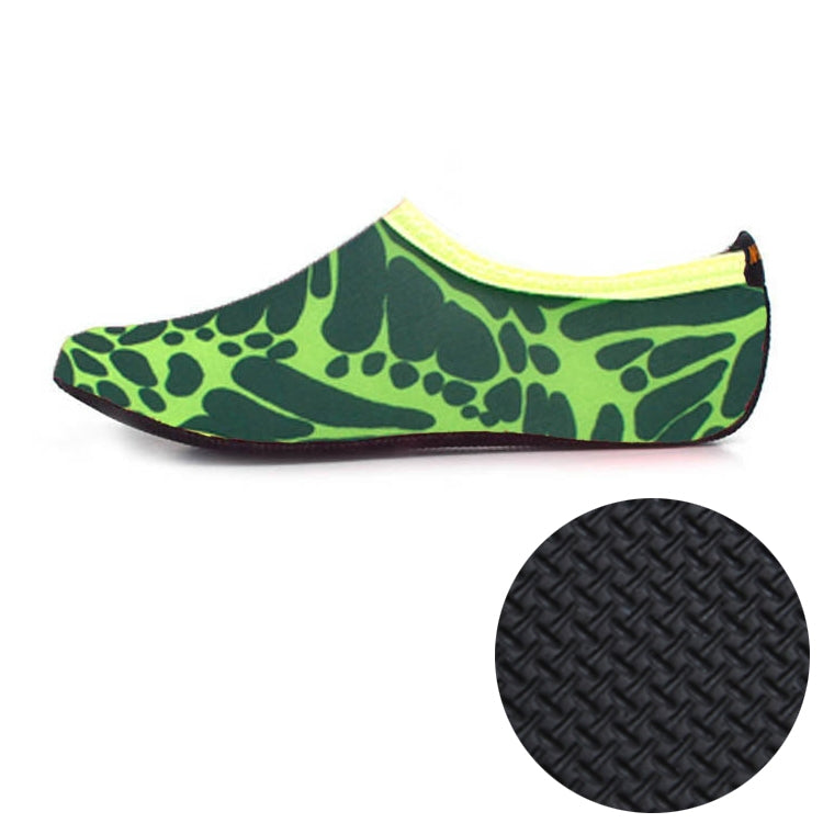 3mm Non-slip Rubber Embossing Texture Sole Figured Diving Shoes and Socks, One Pair, XXXS, XXS, XS, S, M, L – Non-slip XS Green