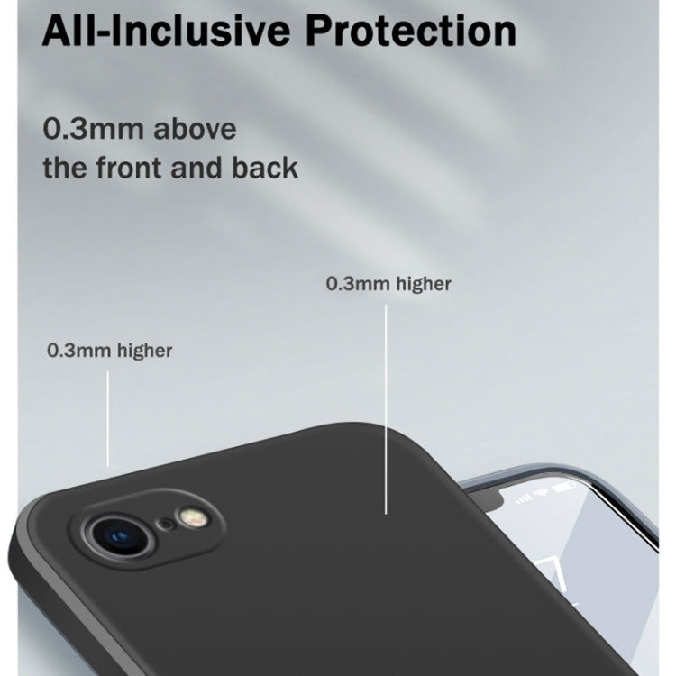 Protective Case – Silicone (iPhone SE 2022)