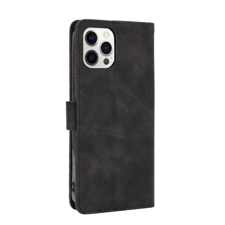 Case – Leather, Magnetic (iPhone 13 Pro Max)