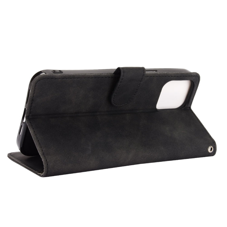 Case – Leather, Magnetic (iPhone 13 Pro Max)