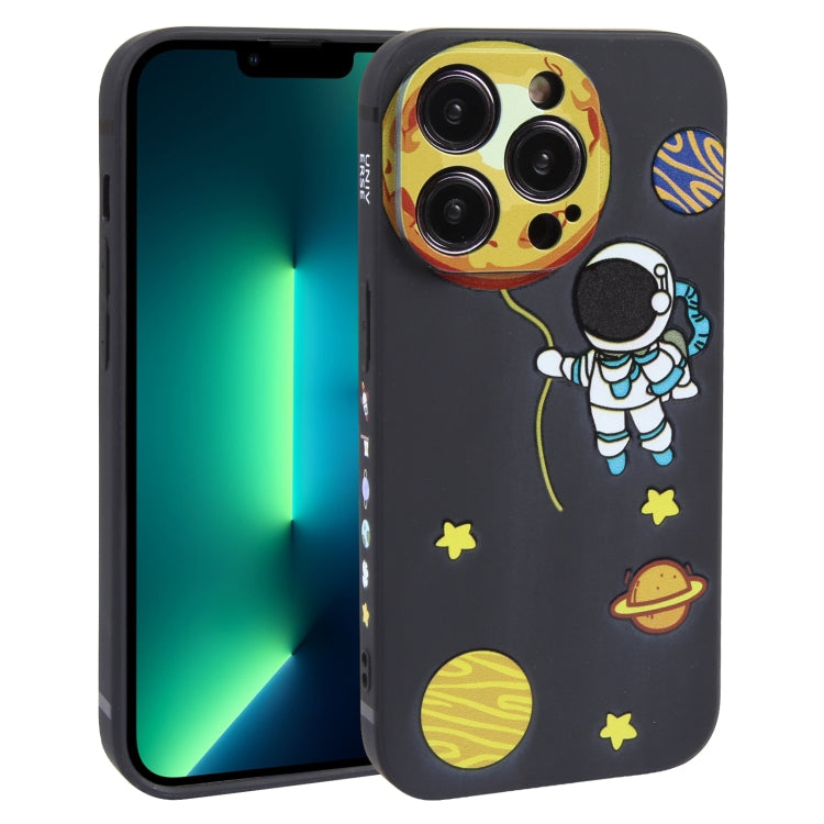 Hug Moon Astronaut Pattern TPU Phone Case – TPU, For iPhone 14 Plus, For iPhone 14, For iPhone 14 Pro, For iPhone 14 Pro Max, For iPhone SE 2022 / SE 2020 / 8 / 7, For iPhone 13 Pro Max, For iPhone 13 Pro, For iPhone 13, For iPhone 13 mini For iPhone 13 Pro Max Black
