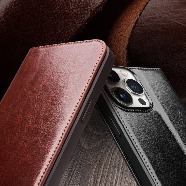 QIALINO Classic Genuine Leather Phone Case, For iPhone 16e / 17e, For iPhone 17 Pro Max, For iPhone 17 Pro, For iPhone 17, For iPhone Air, For iPhone 16 Pro Max, For iPhone 16 Pro, For iPhone 16 Plus, For iPhone 16, For iPhone 15 Pro Max               ...