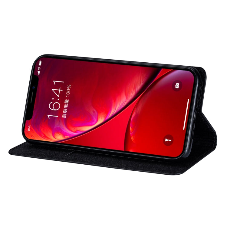 Case – Leather, Magnetic (iPhone 11 Pro)