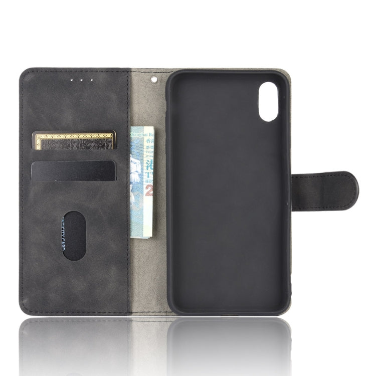 Case – Leather, Magnetic (iPhone XS Max)
