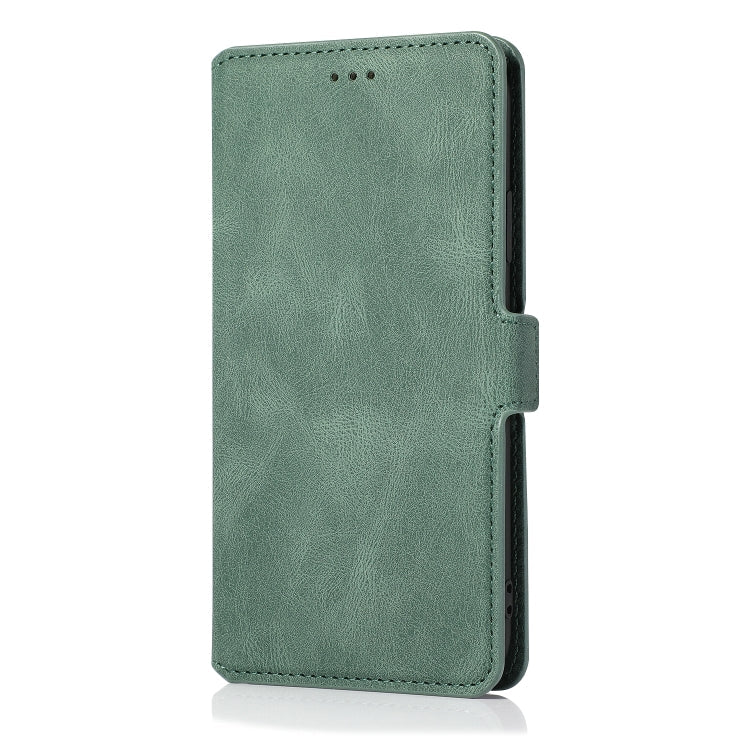 Case – Leather, Magnetic (iPhone 11) #4