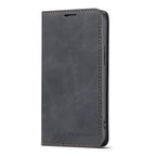 Case – Leather, Magnetic (iPhone 12 mini)