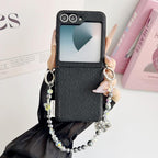 Lucky Cloud Pattern Side Buckle PC Phone Case with Butterfly Chain, For Samsung Galaxy Z Flip6 5G / Flip7 FE, For Samsung Galaxy Z Flip7 5G, For Samsung Galaxy Z Flip5 5G