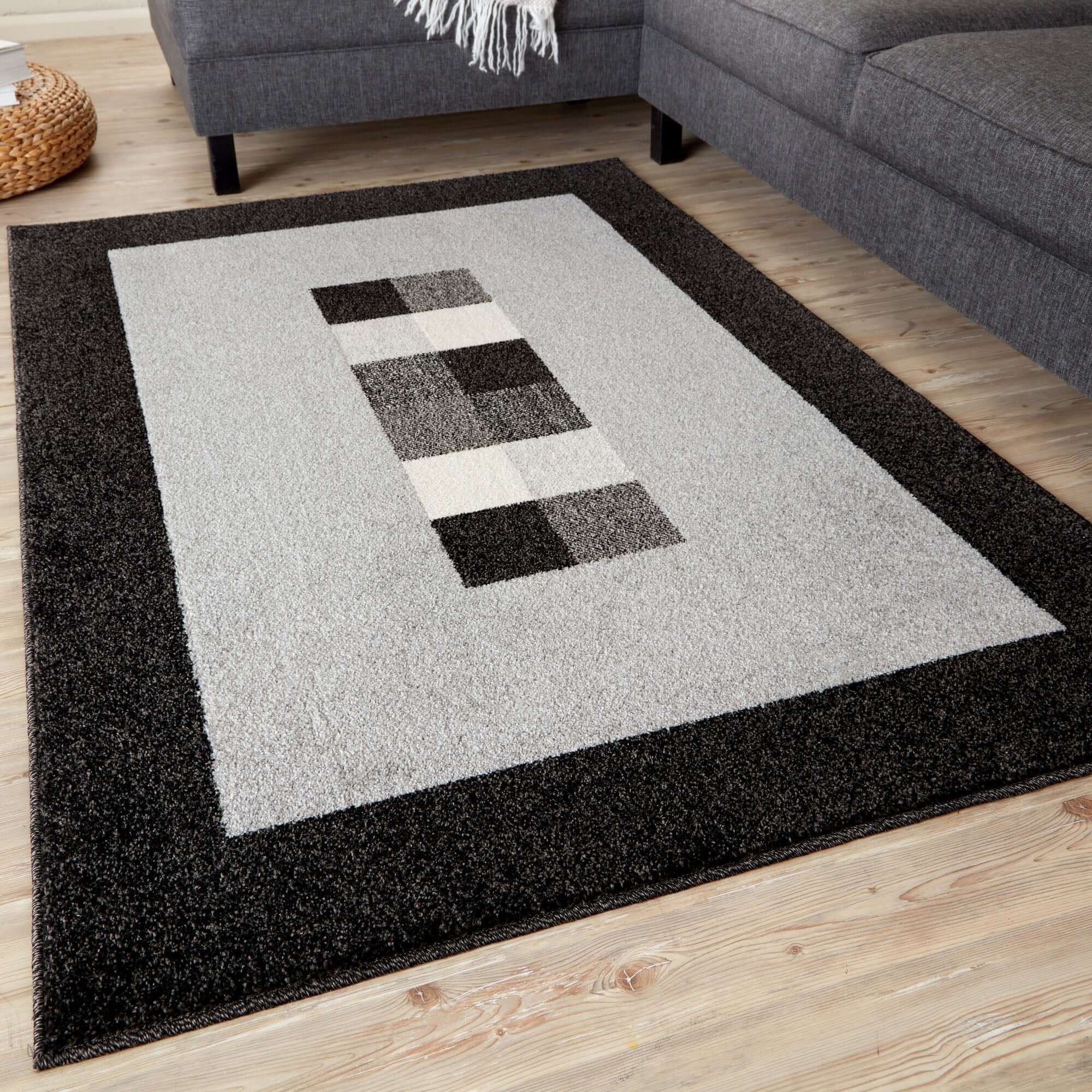 Ephesus Grey Black Rug
