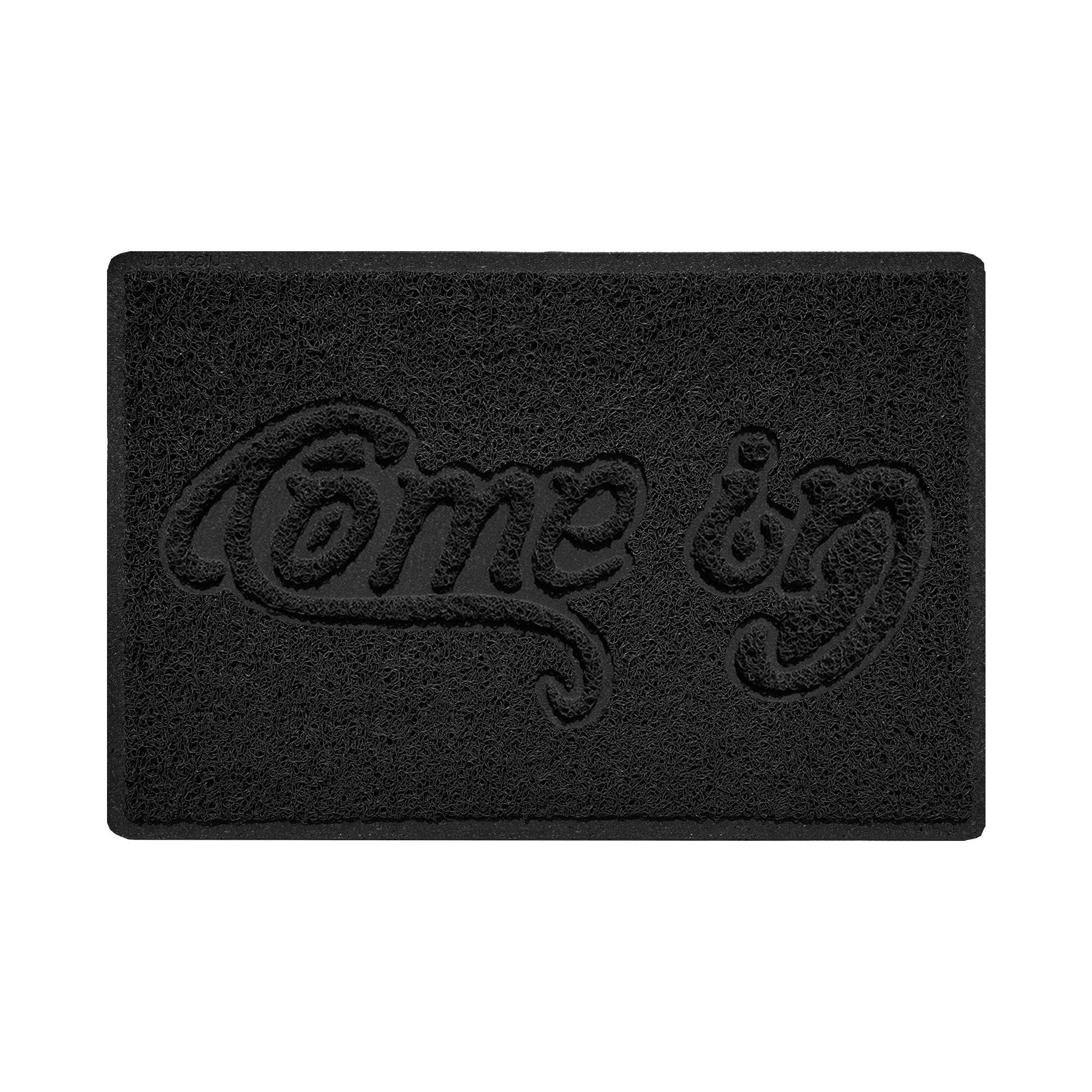 Come In Embossed Spaghetti Doormat 60cm x 40cm Black