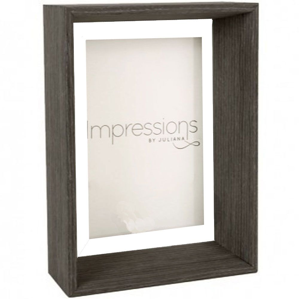 Black Box Photo Frame with insert for a 7x5 or 10x8 Inch Photo