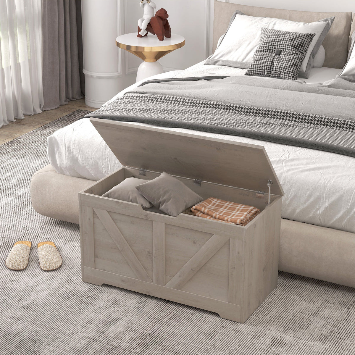 Storage Trunk for Living Room, with Safety Hinges, 80cm