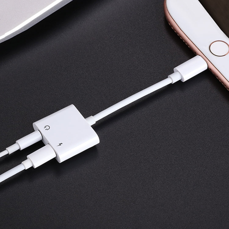 S-Y104 Adapter – Ben Series Apple 3.5+Lightning Adapter, Length: 1.2m Default Title