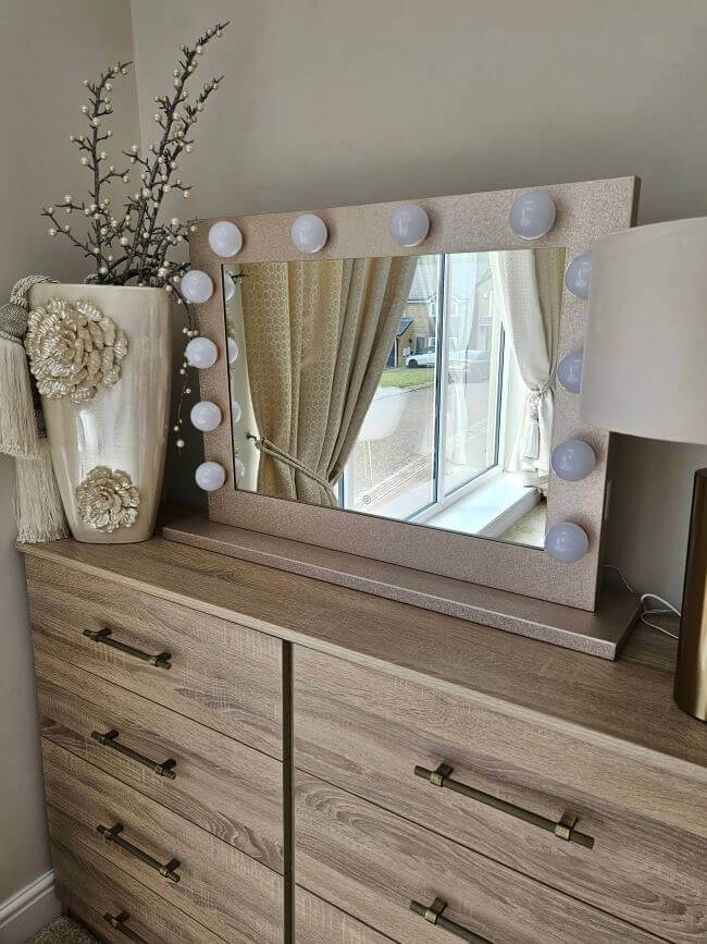 Gold Vanity Face LED Mirror 80 x 60cm