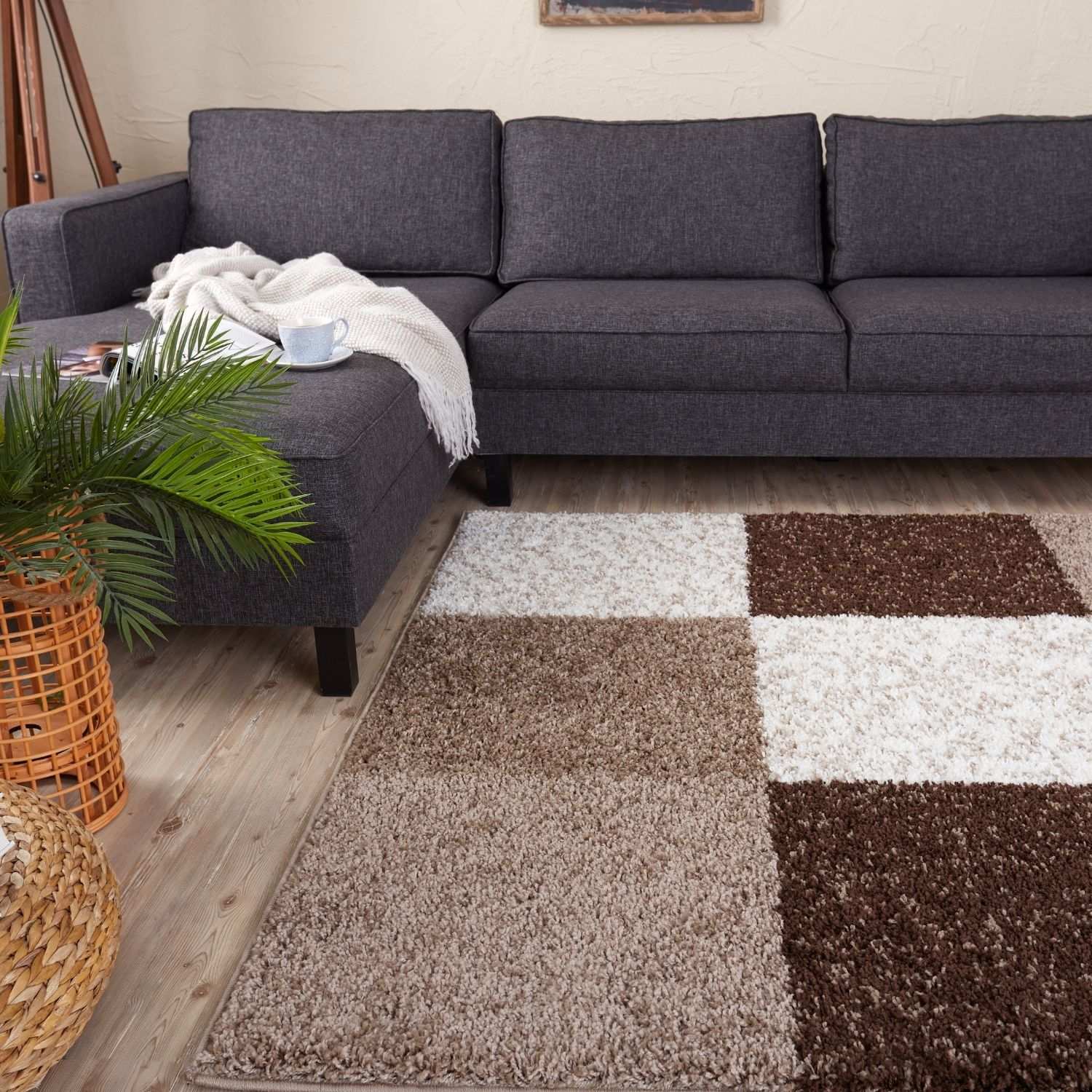 Geometric Brown Shaggy Rug