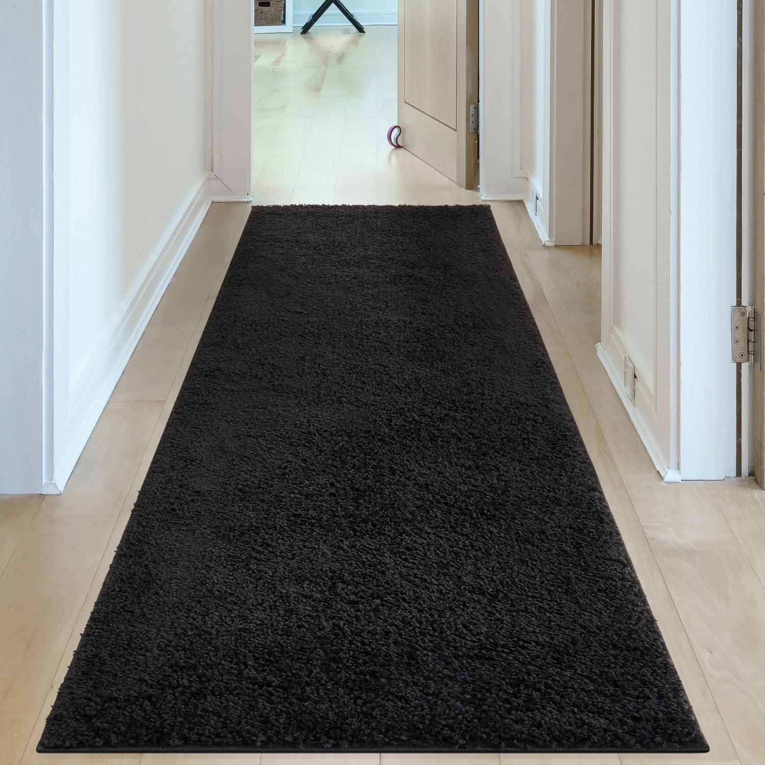Solid Black Shaggy Rug