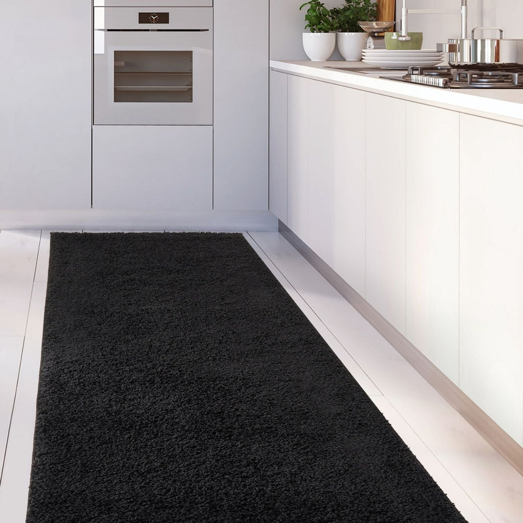 Solid Black Shaggy Rug