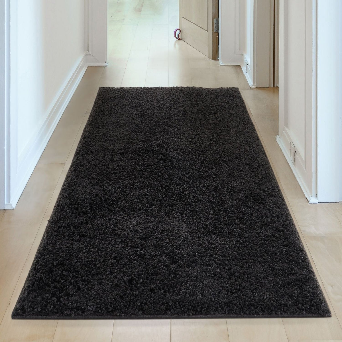 Solid Black Shaggy Rug