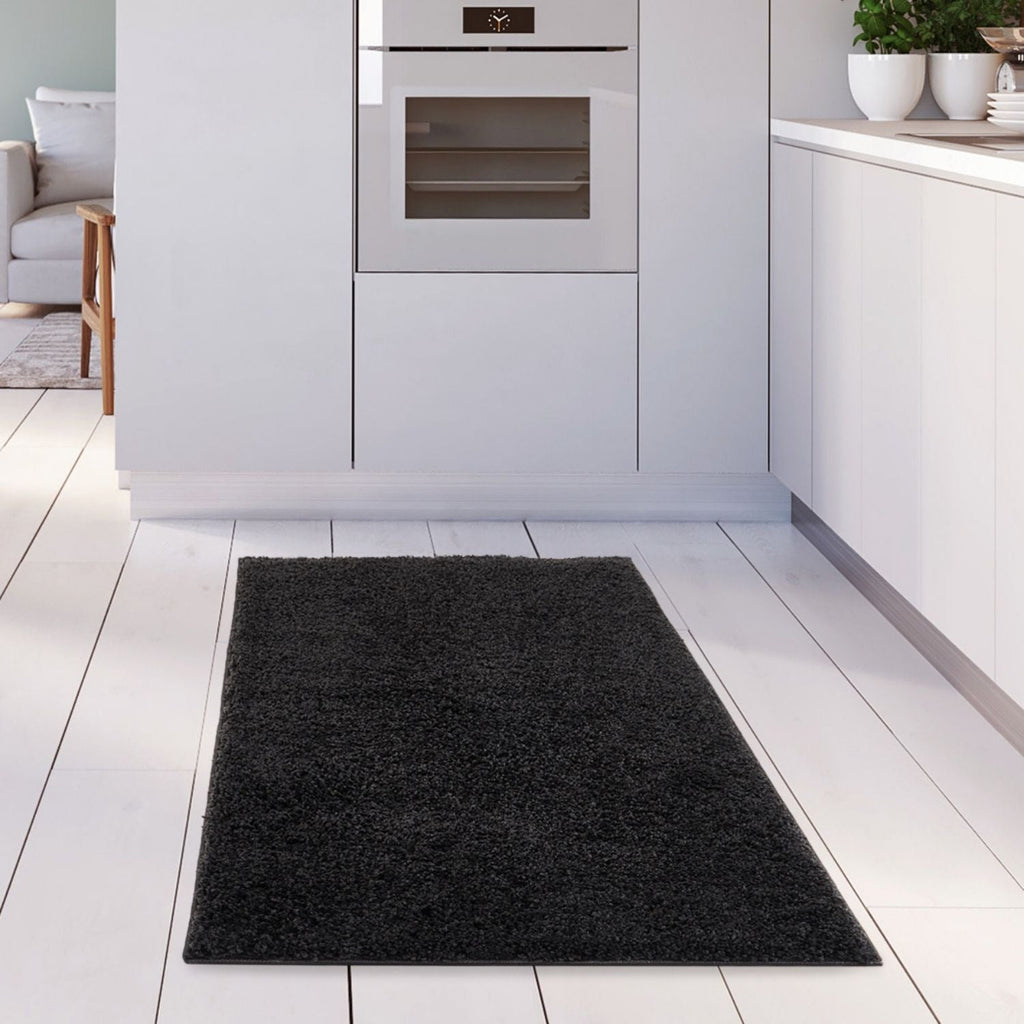 Solid Black Shaggy Rug